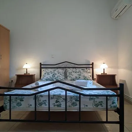 Apartamento Krini Apartment Mousata