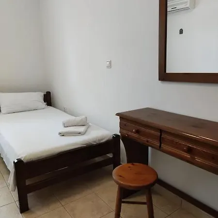 Krini Apartment Apartamento *